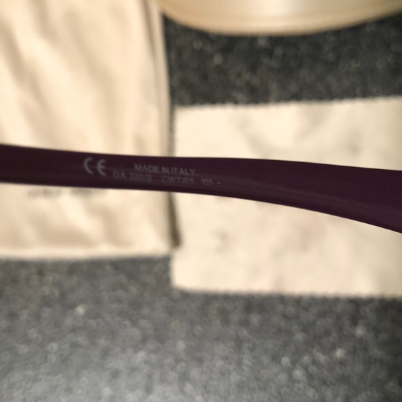 Authentic Giorgio Armani Sunglasses Set - Picture 5 of 6